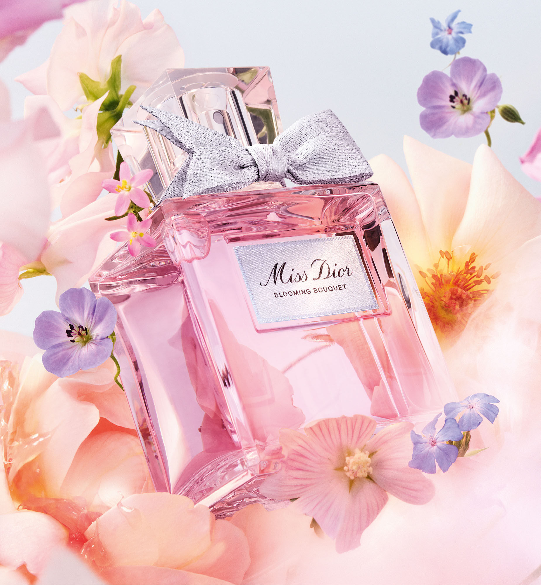 迪奥小姐花漾淡香水| Dior dior.cn